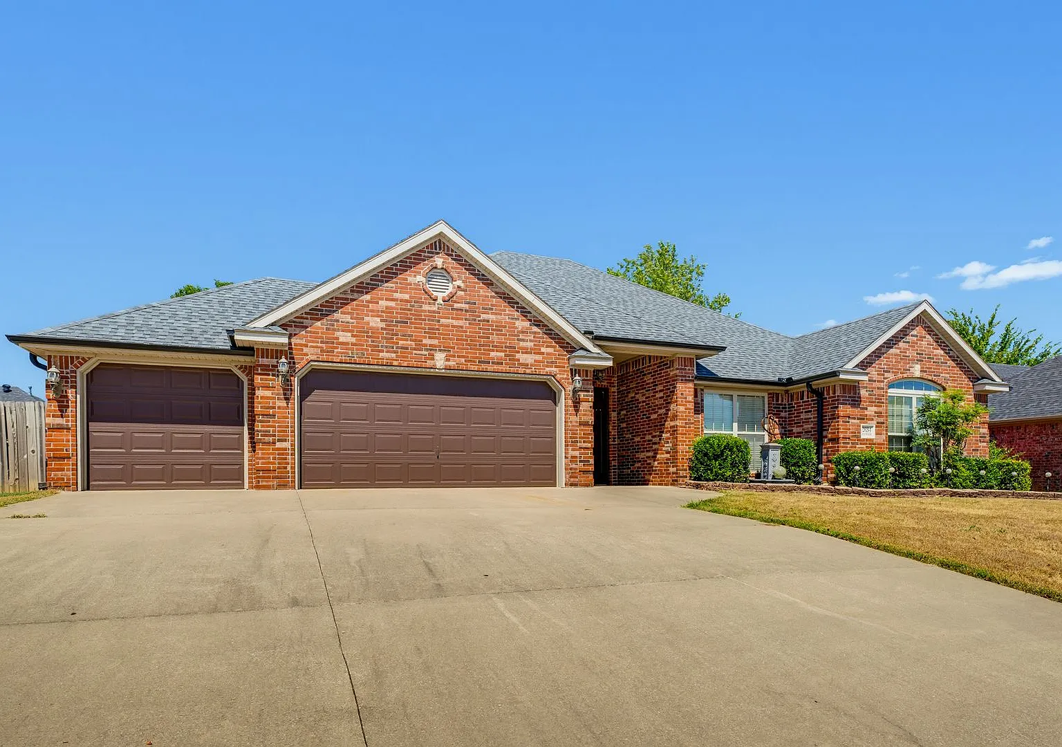 Beautifully updated home — Photo 1