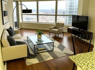 135 Village Green Sq Unit 2118, Toronto, ON M1S 0G4