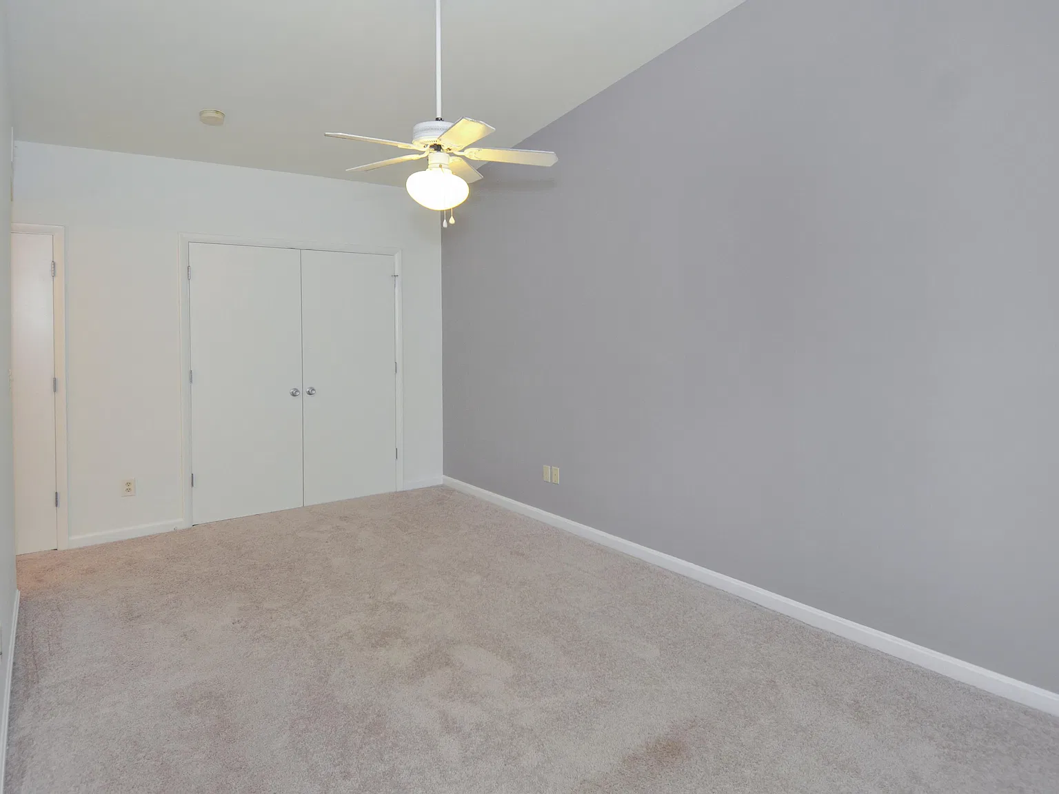 1 bed, 742 sqft, $1,199 — Photo 4
