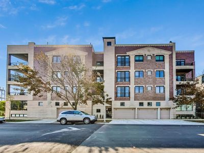 622 N Rockwell St APT 303, Chicago, IL, 60612