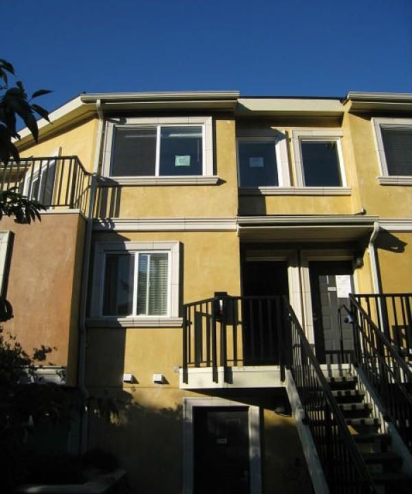1st image of 15821 NE Leary Way APT 219