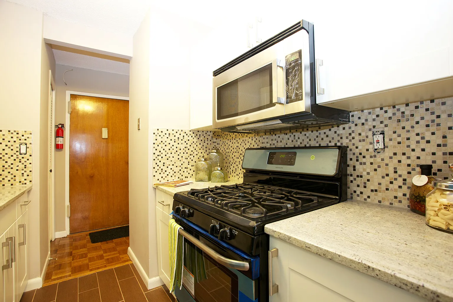 150 Overlook Ave APT 2G photo 1