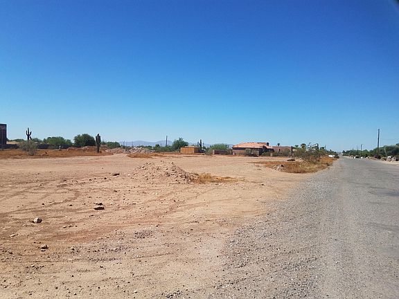 2nd image of 10023 W Mariposa Grande