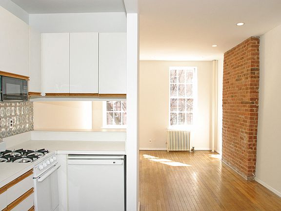 3rd image of 309 E 81st St APT 2FW