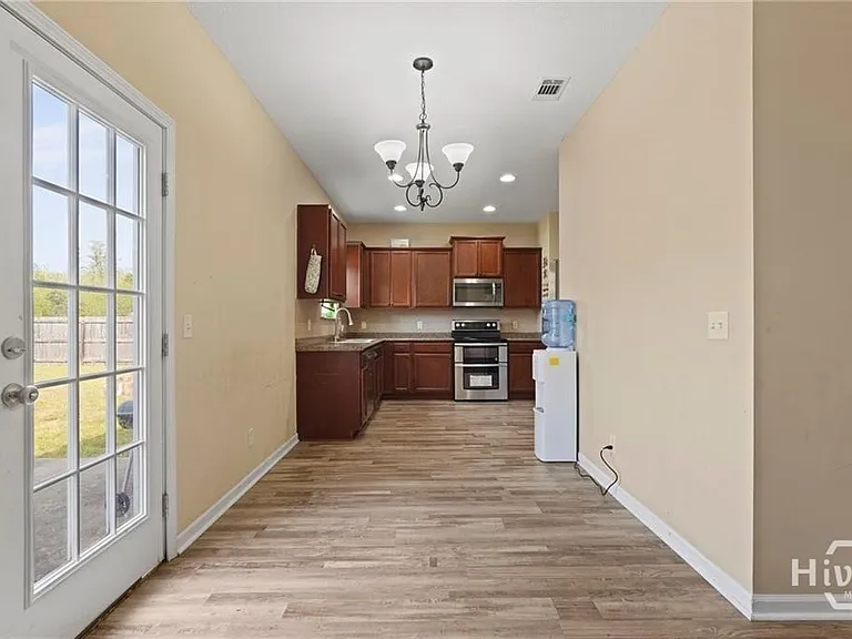 966 Mustang Ln NE — Photo 18