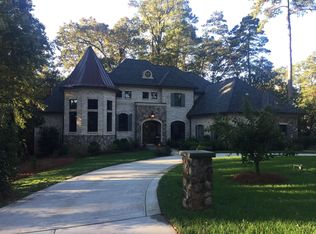 3449 Bradley Pl, Raleigh, NC 27607