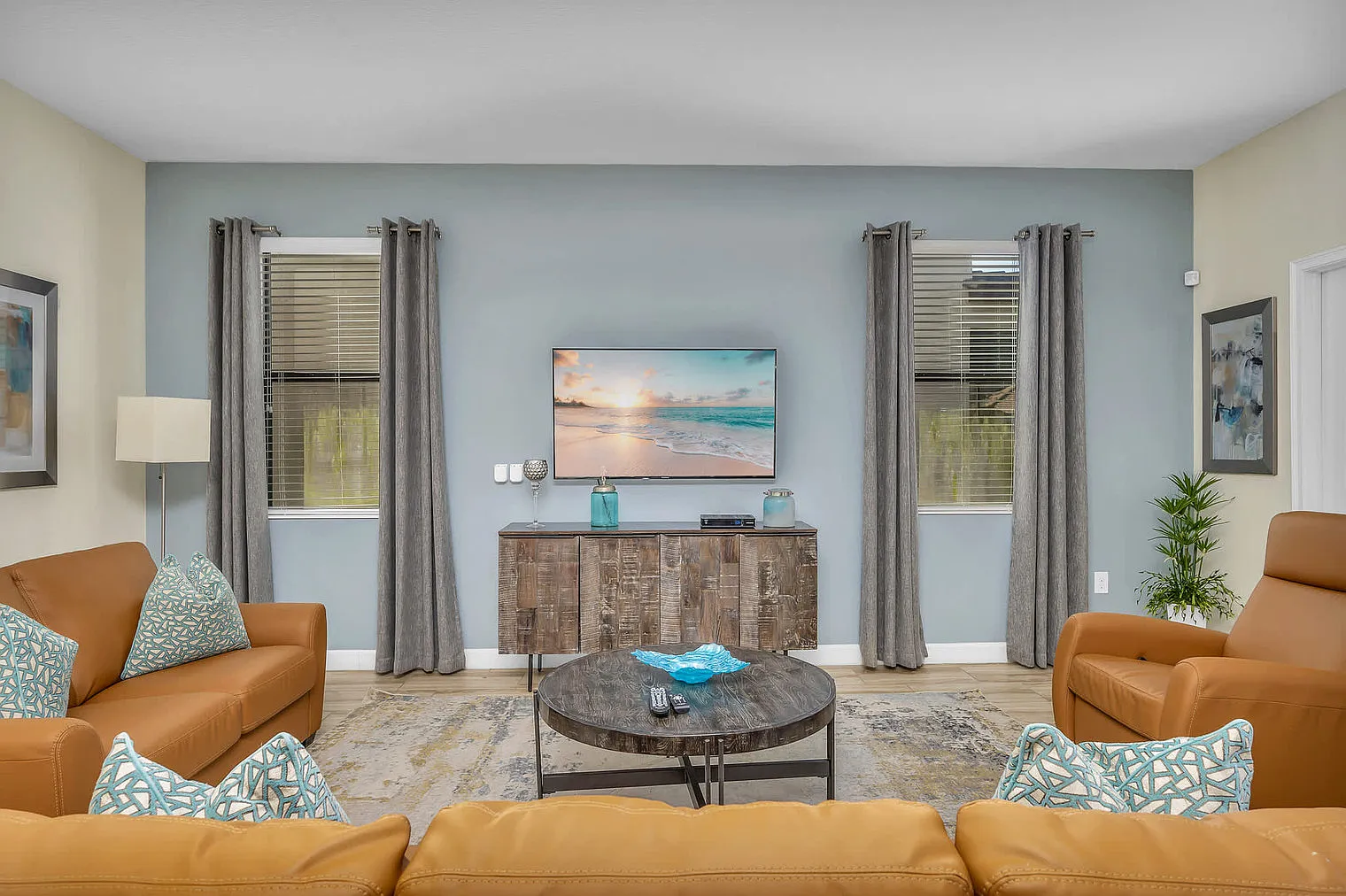 6 bed, 6.0 bath, 3336 sqft, $4,324 — Photo 4