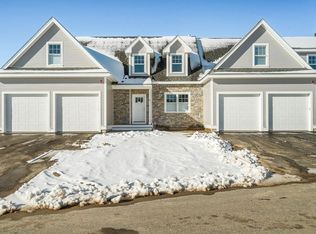 18 Kibrel Ct #1, Sandown, NH 03873
