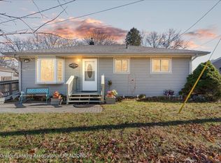 1972 Gunn Rd, Holt, MI 48842