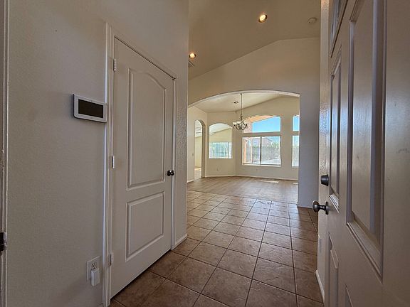4th image of 8202 S 47th Ave
