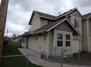 570 S Main St, Prineville, OR 97754