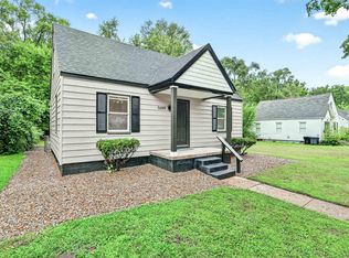 1609 N Brookfield St, South Bend, IN 46628