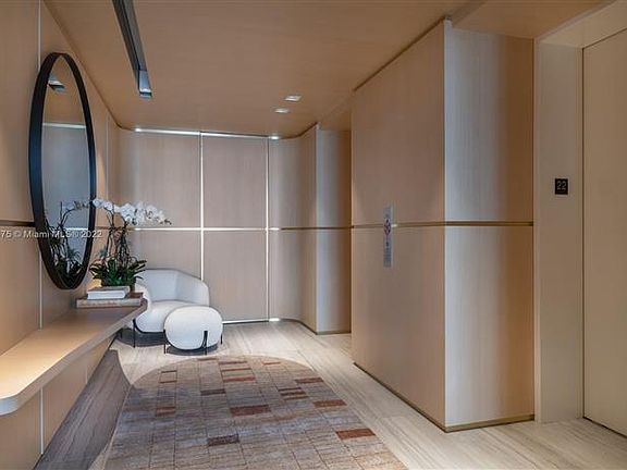 2nd image of 1000 Biscayne Blvd Unit 2201