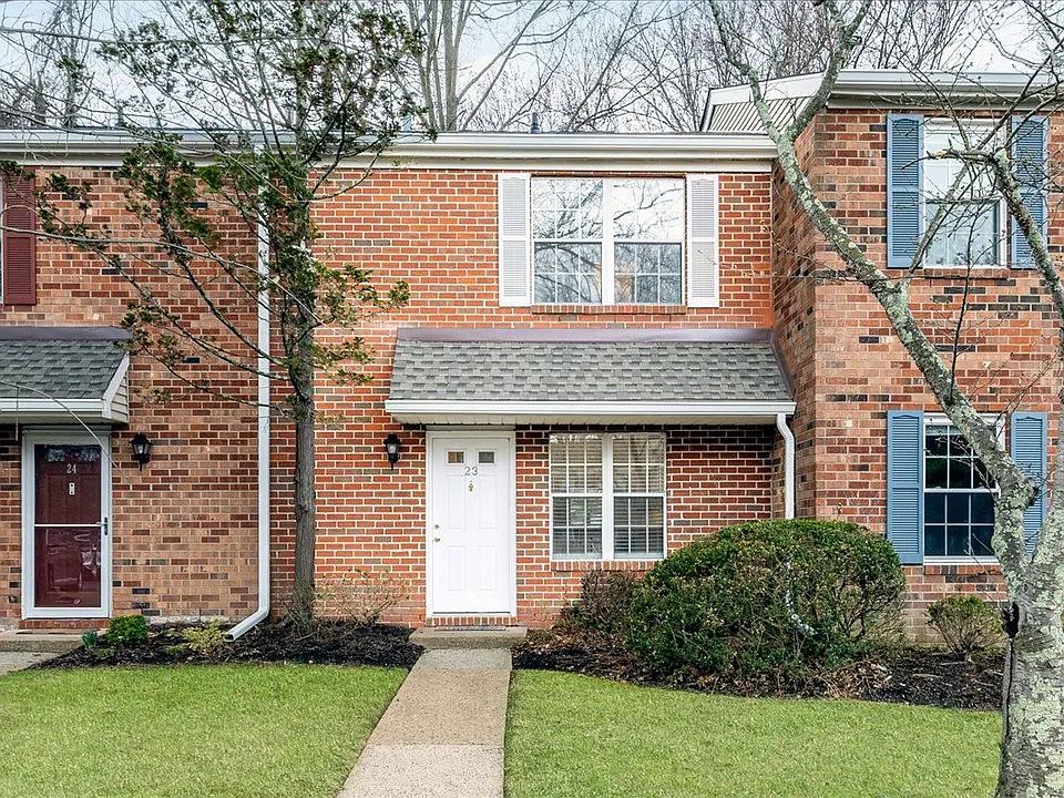 23 Sycamore Ct