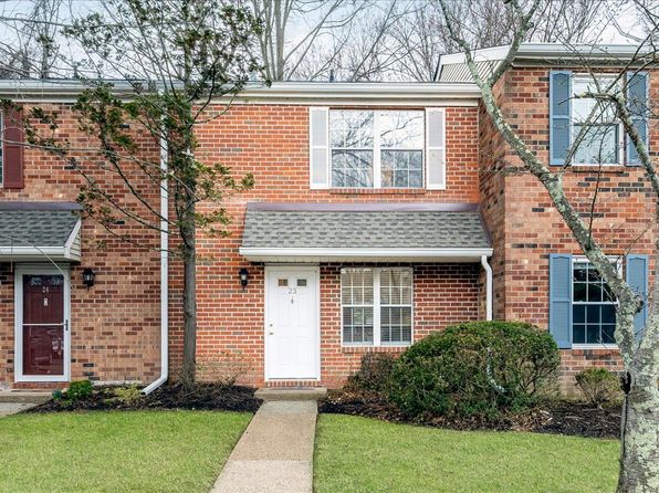 23 Sycamore Ct