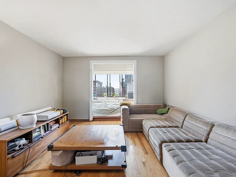 792 Columbus Ave #17F — Photo 2