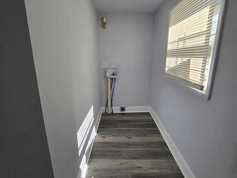 2863 N Stillman St — Photo 17