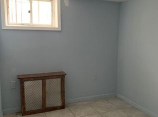 432 Beach 48 St #1, Far Rockaway, NY 11691