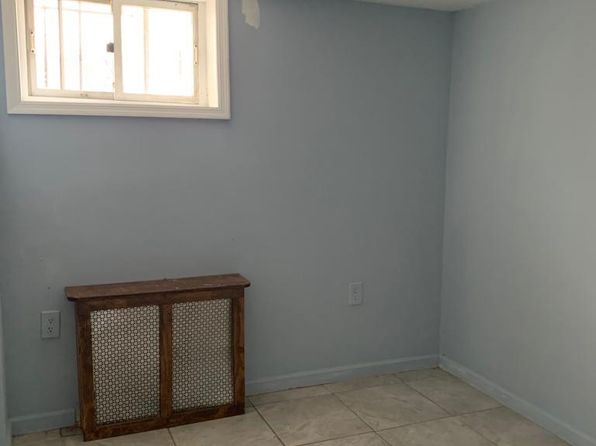 432 Beach 48 St #1