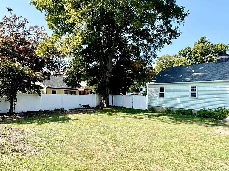 26 Mansfield St — Photo 12