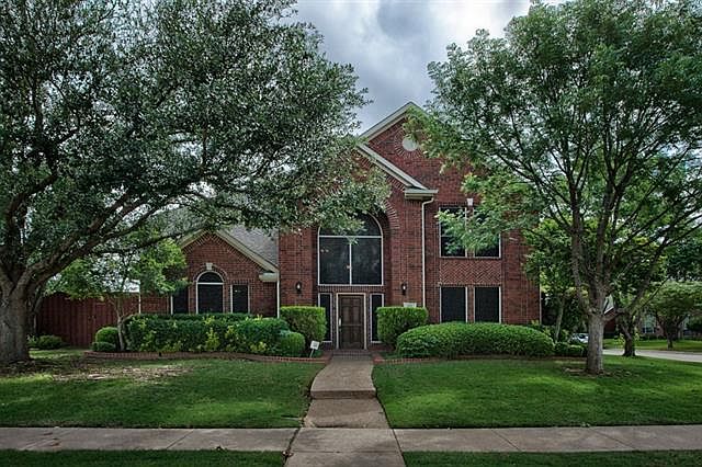 1st image of 202 Black Oak Cir
