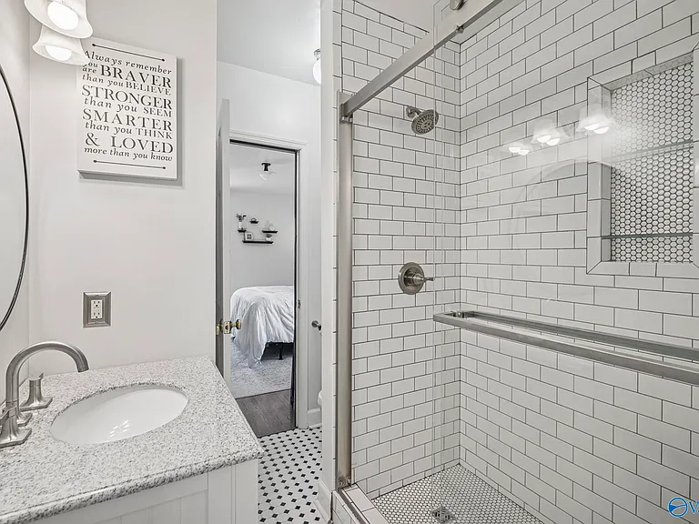 2706 Overton Rd SW — Photo 15