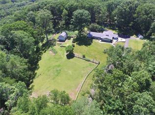 26 Parmalee Hill Rd, Newtown, CT 06470