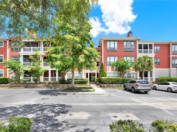 1735 Whitemarsh Way, Savannah, GA 31410