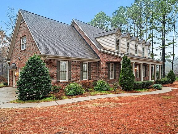 3rd image of 3104 Lake Wheeler Rd #0