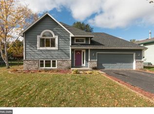 11982 Blackfoot St NW, Coon Rapids, MN 55433