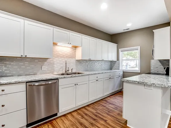 15623 Webster St, Huntertown, IN 46748