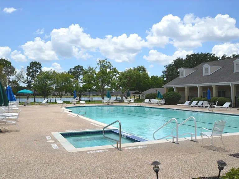 703 Flower Field Ct — Photo 25