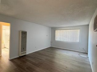 2940 31st St, Sacramento, CA 95817