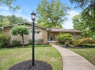 16 Winthrop Rd, Carnegie, PA 15106