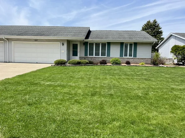 1405 Dayton Dr, Janesville, WI 53546