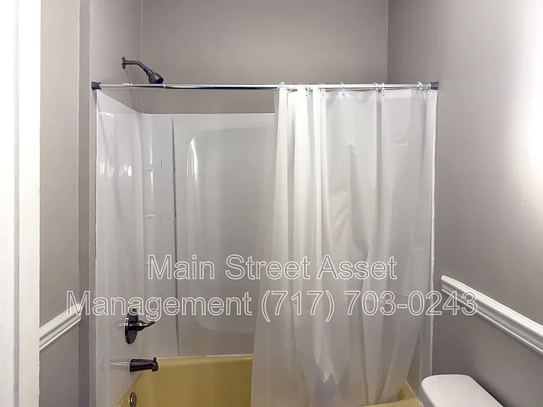 332 Chestnut St #2 — Photo 5