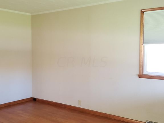 4th image of 271 W Marion St