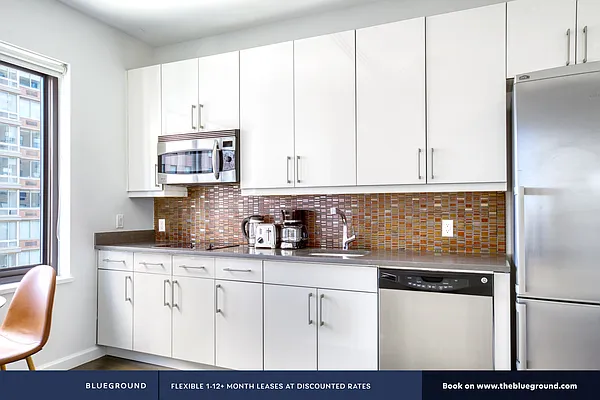 Rented by The Blueground | media 138