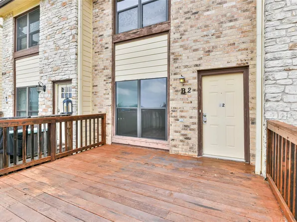 21459 Coyote Trl APT B2, Lago Vista, TX 78645