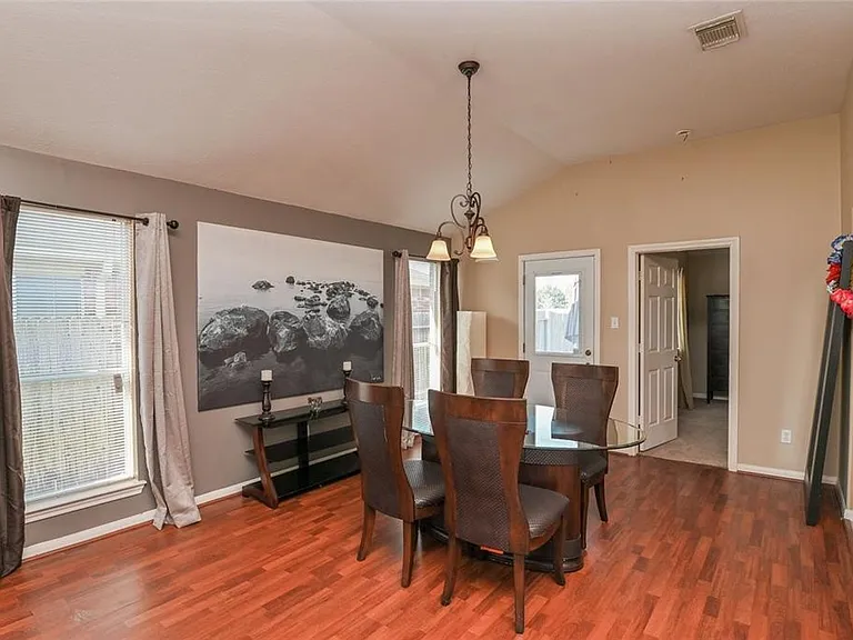 18446 S Wimbledon Dr — Photo 10