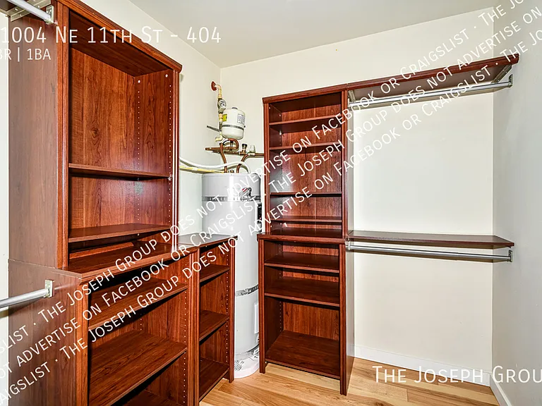 11004 NE 11th St #404 — Photo 8