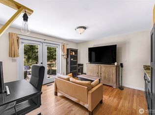 12048 Standring Ct SW APT 2, Seattle, WA 98146