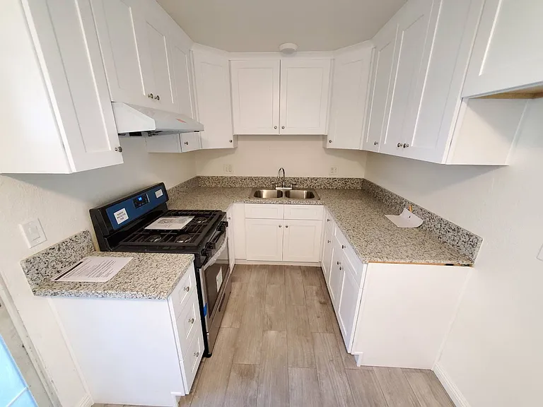 14404 Beckner St #5 — Photo 6