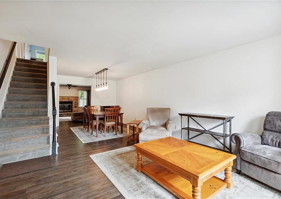 7668 Brandywine Cir, Trexlertown, PA 18087 Zillow