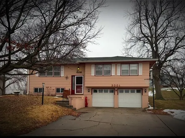 3001 S 33rd Ter, Saint Joseph, MO 64503