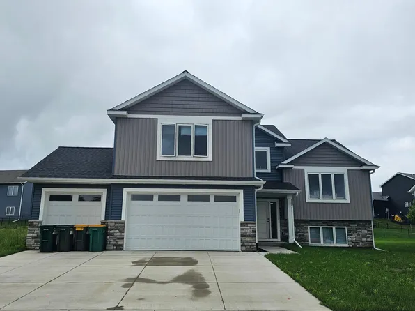 1774 Brandt Dr NE, Byron, MN 55920