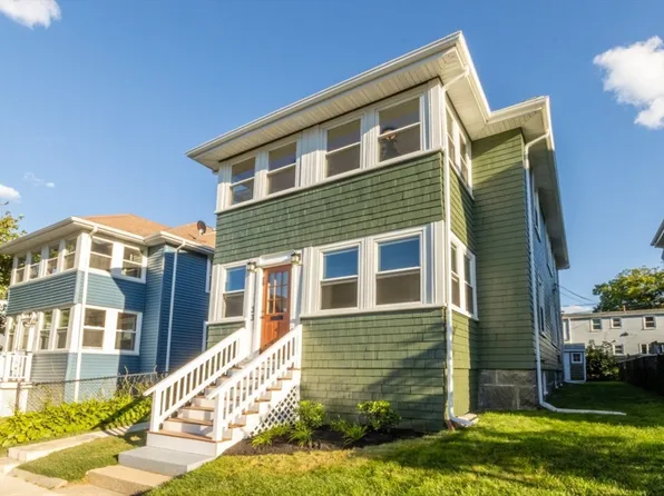 33 Pierce Ave, Dorchester, MA 02122