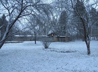 2698 Roseland Dr, Ann Arbor, MI 48103