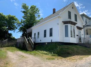 6 Wilson St, Eastport, ME 04631