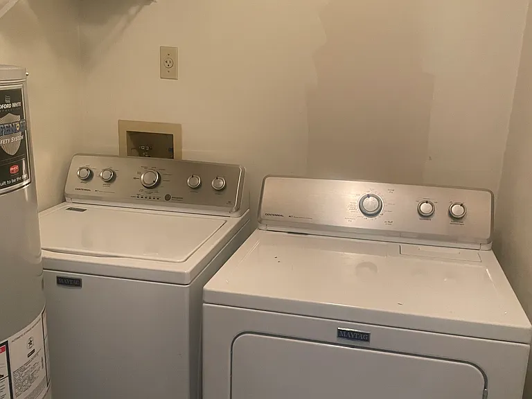 210 Hardin St #10 — Photo 3